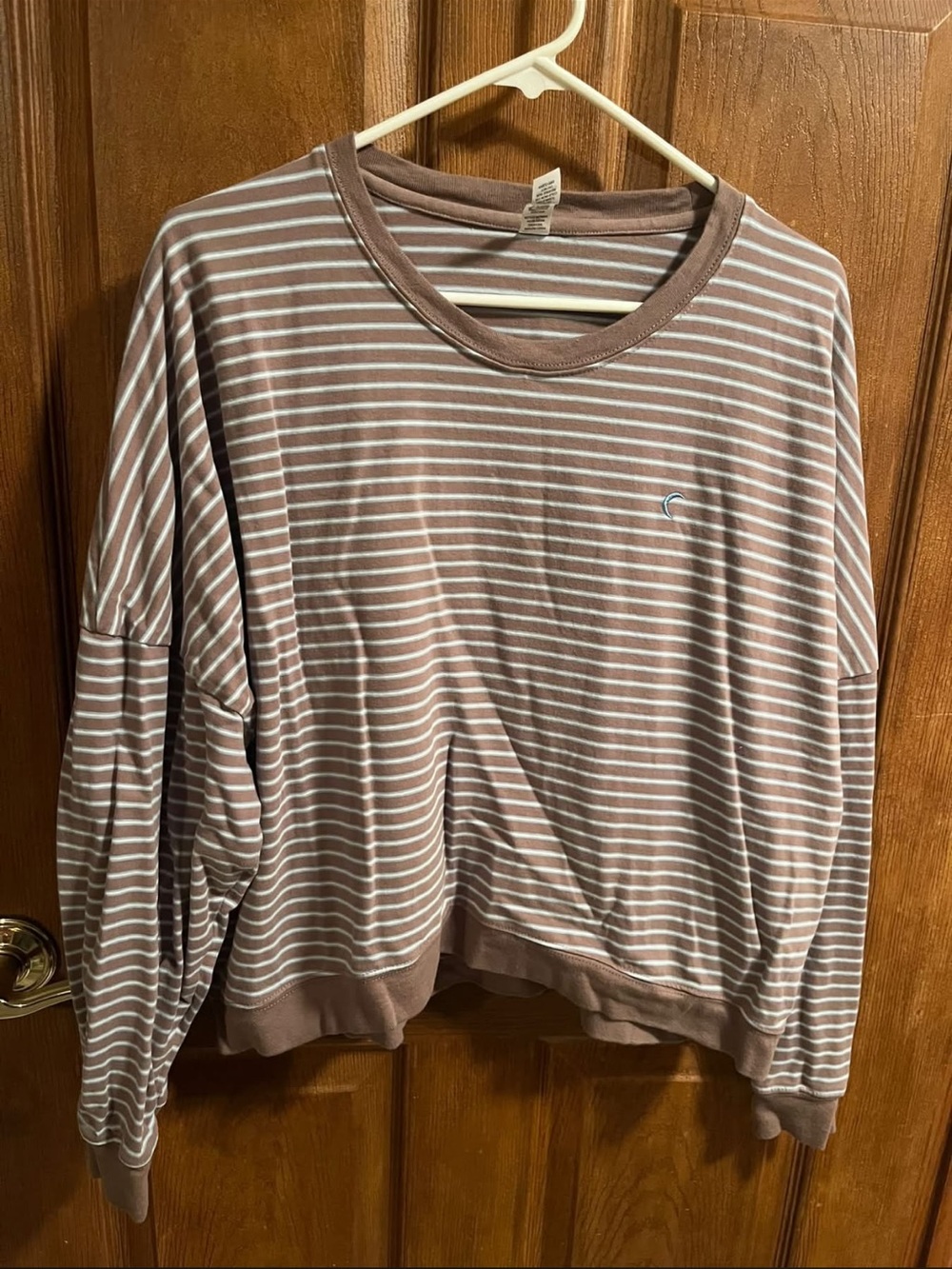 ZYIA Brown and White Striped Long Sleeve Pullover